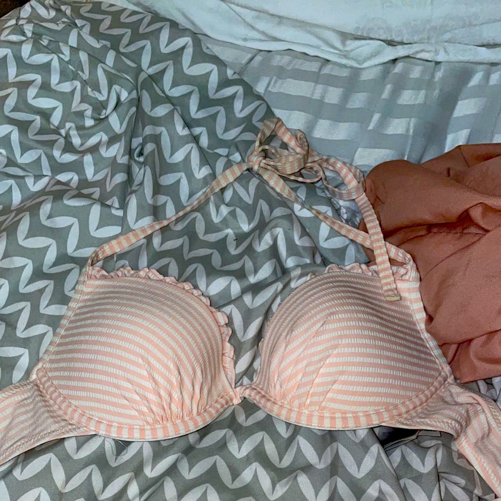 H&M pink and white size small bikini